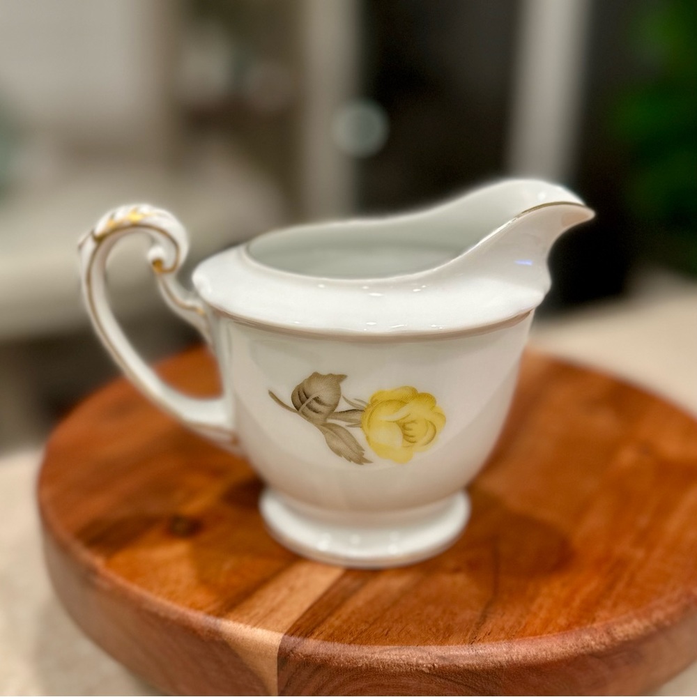 Vintage Sango Creamer - Picture 3 of 3